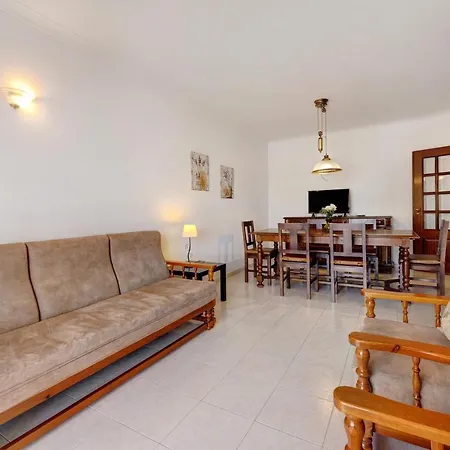 Apartment Casa Avenida *